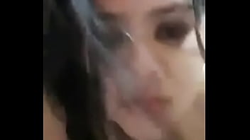 Curvy Indian Bhabhi With Alluring Curves